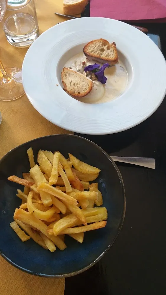 Oeufs Pochés À L Epoisse